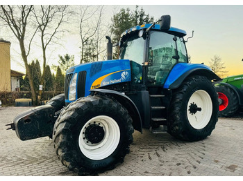 Farm tractor NEW HOLLAND T8040