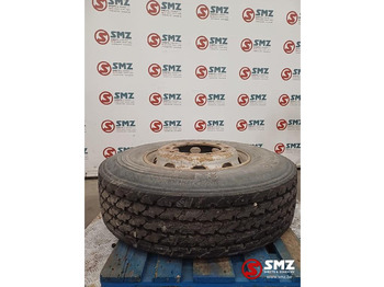 Tire CONTINENTAL