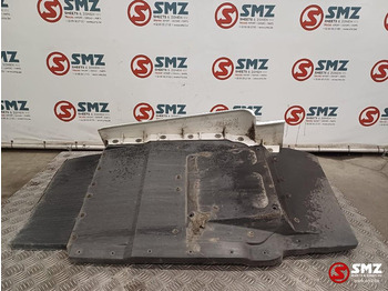 Body and exterior for Truck MAN Occ spatbord vooraan links MAN: picture 2