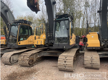 Crawler excavator VOLVO EC210CL