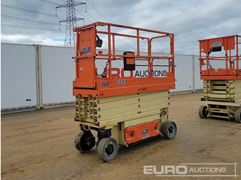 Aerial platform JLG