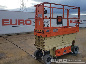 Scissor lift JLG