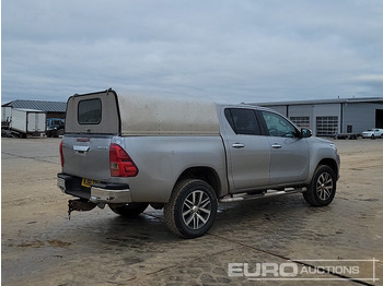 Pickup truck 2016 Toyota Hilux Invincible: picture 5 Pickup truck 2016 Toyota Hilux Invincible: picture 5