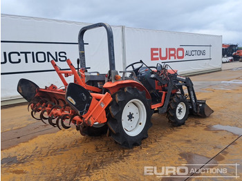 Compact tractor Kubota GB200: picture 5
