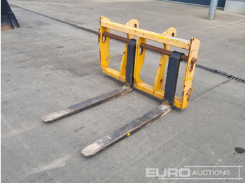Material handling equipment JCB