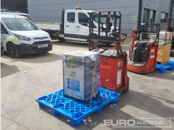 Material handling equipment LINDE T20