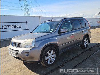 SUV NISSAN