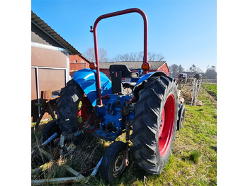Farm tractor Ford T2: picture 5
