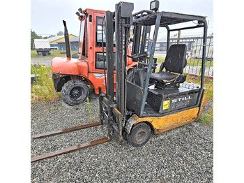 Forklift STILL R20