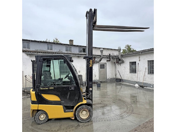Forklift YALE