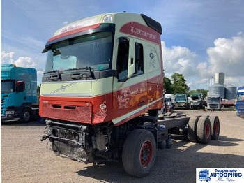 Cab chassis truck VOLVO