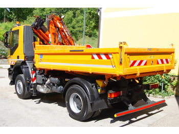 Crane truck IVECO 190T33 Trakker 4x4/ATLAS 85.2/Euro5/Winterdienst/Streuer: picture 4