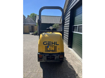 Wheel loader Gehl AL340: picture 4