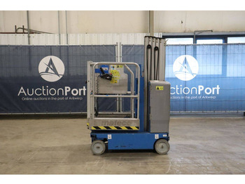 Vertical mast lift Genie GR-20: picture 2