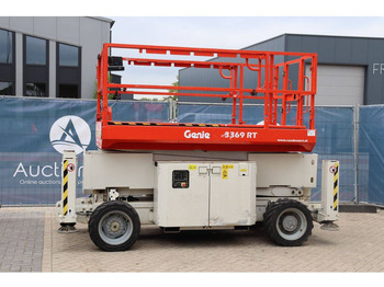 Scissor lift GENIE
