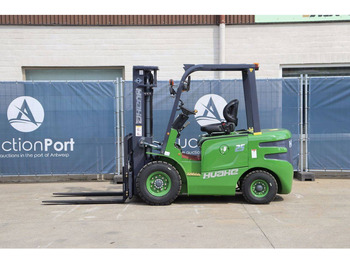 Electric forklift