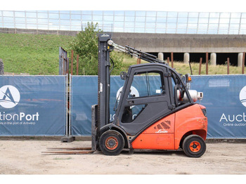 LPG forklift Linde H25: picture 2
