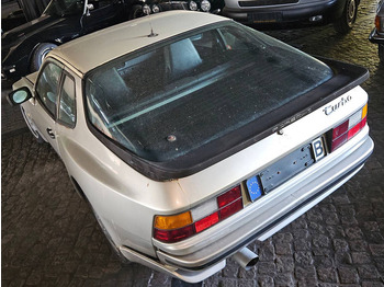 Sedan Porsche 944 Turbo: picture 2