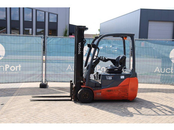 Electric forklift TOYOTA