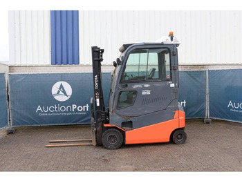 Electric forklift TOYOTA