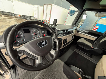 Leasing of MAN 18.430 LL TGX E6 (Tauliner) MAN 18.430 LL TGX E6 (Tauliner): picture 5 Leasing of MAN 18.430 LL TGX E6 (Tauliner) MAN 18.430 LL TGX E6 (Tauliner): picture 5