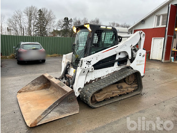 Compact track loader BOBCAT