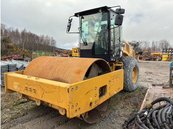 Compactor CATERPILLAR CS66B