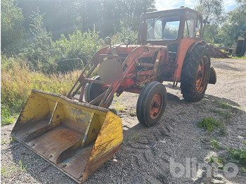 Farm tractor VOLVO