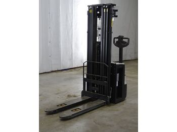 Stacker MITSUBISHI