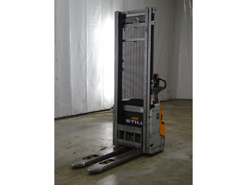 Stacker STILL