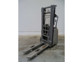 Stacker STILL