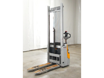 Stacker STILL