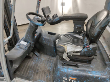 Forklift Still RX70-25T: picture 3