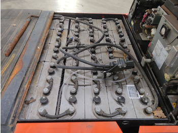 Electric forklift Toyota 7FBMF30: picture 4