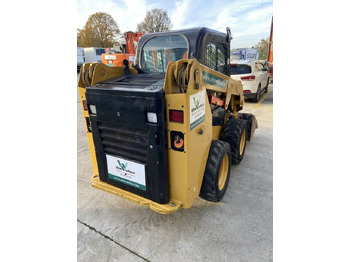 Skid steer loader CAT 226 D3 (5867): picture 3