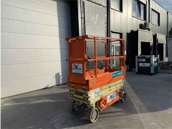 Scissor lift JLG