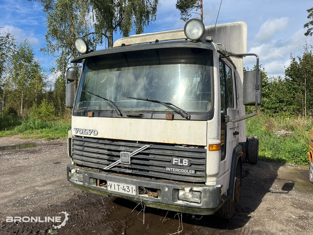 1999 Volvo FL6 Chassis 4x2 N2 - Cab chassis truck: picture 3 1999 Volvo FL6 Chassis 4x2 N2 - Cab chassis truck: picture 3