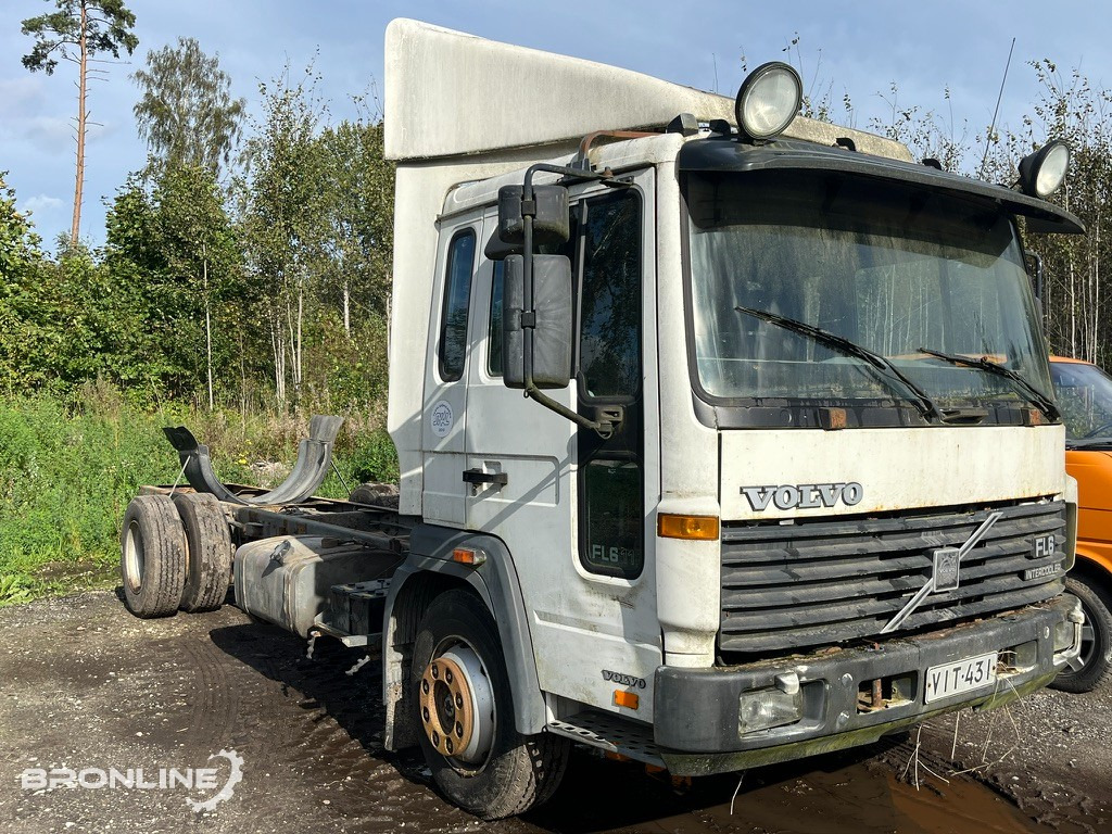 1999 Volvo FL6 Chassis 4x2 N2 - Cab chassis truck: picture 1 1999 Volvo FL6 Chassis 4x2 N2 - Cab chassis truck: picture 1