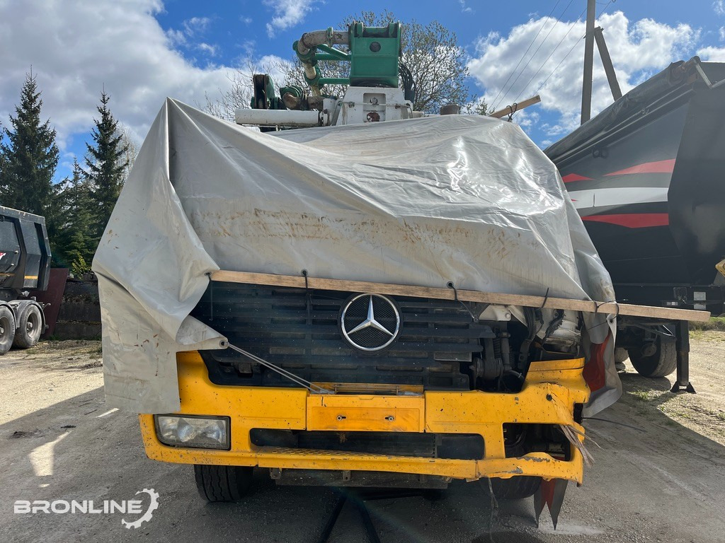 2003 MERCEDES-BENZ ACTROS 3240B 8X4/4 Mixer - Concrete mixer truck: picture 4 2003 MERCEDES-BENZ ACTROS 3240B 8X4/4 Mixer - Concrete mixer truck: picture 4