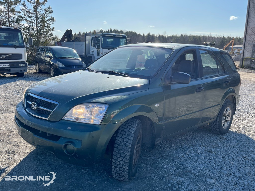 2004 KIA Sorento 4x4 - Car: picture 2 2004 KIA Sorento 4x4 - Car: picture 2