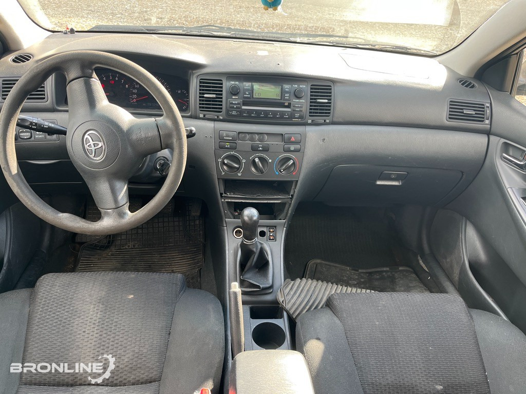 Car 2005 Toyota Corolla 1.6 81kW: picture 17