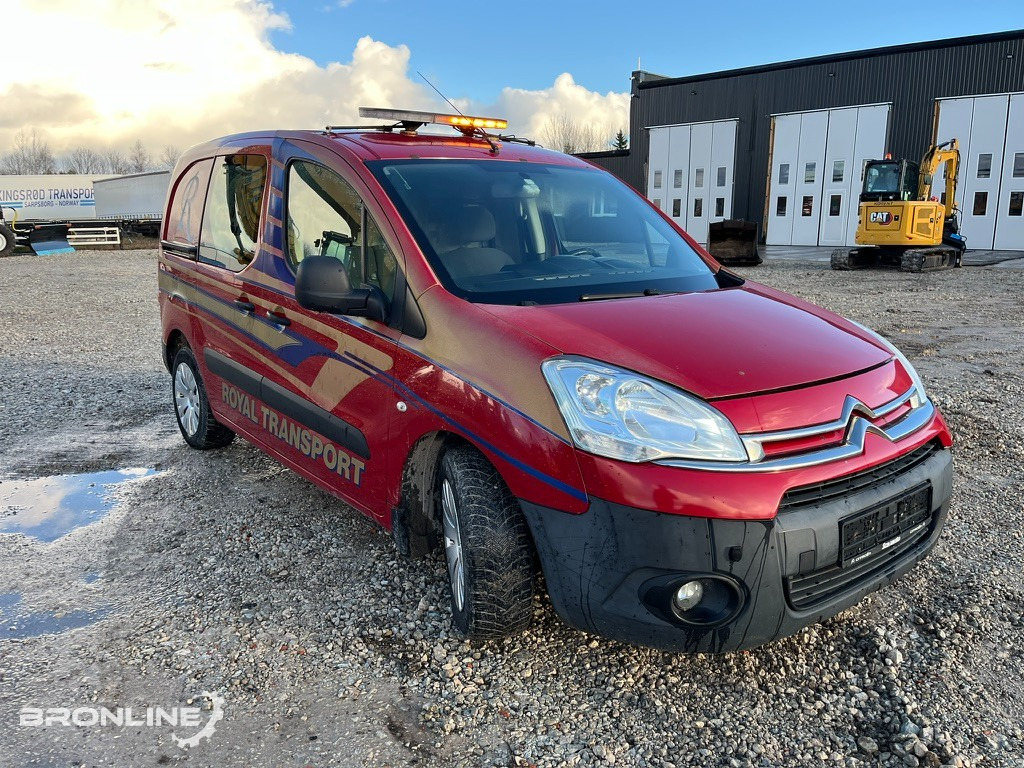 2015 Citroën Berlingo 1.6 84kw - Car: picture 2 2015 Citroën Berlingo 1.6 84kw - Car: picture 2