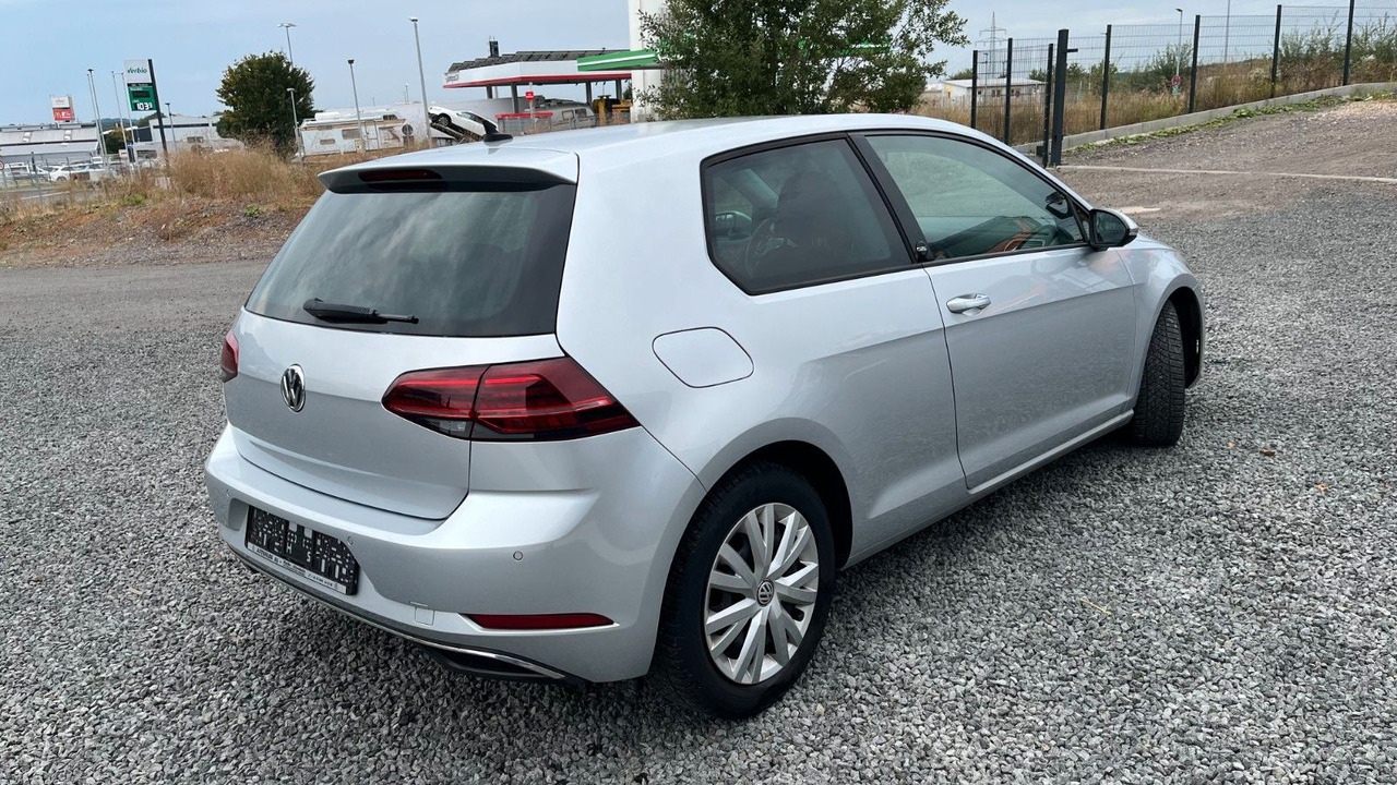 Volkswagen Golf VII Lim. Sound Start-Stopp - Car: picture 4 Volkswagen Golf VII Lim. Sound Start-Stopp - Car: picture 4
