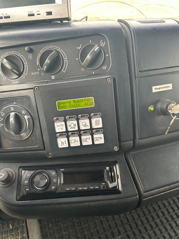 Garbage truck MAN TGA 26.310 6x2 BL MAN TGA 26.310 6x2 BL: picture 11 Garbage truck MAN TGA 26.310 6x2 BL MAN TGA 26.310 6x2 BL: picture 11