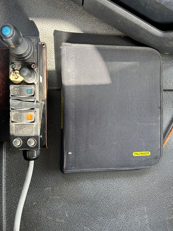 Mercedes-Benz Actros 2646 6x2 BL - Hook lift truck: picture 5 Mercedes-Benz Actros 2646 6x2 BL - Hook lift truck: picture 5