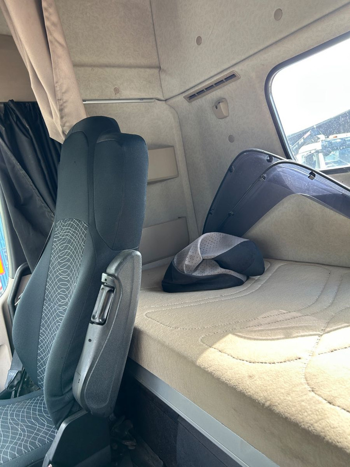 Mercedes-Benz Actros 2646 6x2 BL - Hook lift truck: picture 4 Mercedes-Benz Actros 2646 6x2 BL - Hook lift truck: picture 4