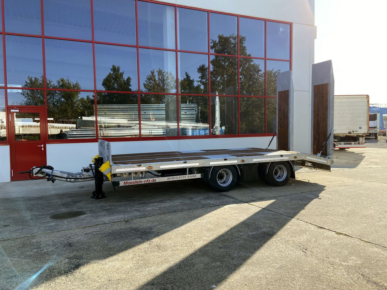 Möslein 19 t Tandemtieflader, Luftgefedert, NEU - Low loader trailer: picture 2 Möslein 19 t Tandemtieflader, Luftgefedert, NEU - Low loader trailer: picture 2