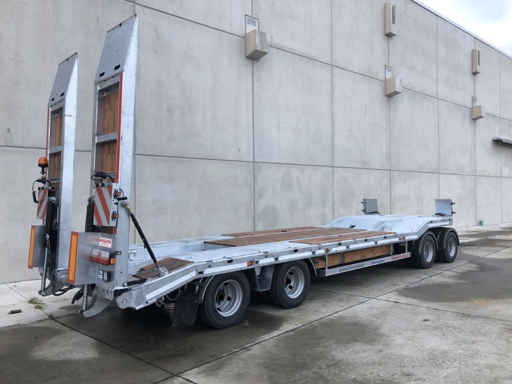 Möslein T 4 VB H1 neuer 4 Achs Tieflader hydraulischen Rampen - Low loader trailer: picture 3 Möslein T 4 VB H1 neuer 4 Achs Tieflader hydraulischen Rampen - Low loader trailer: picture 3