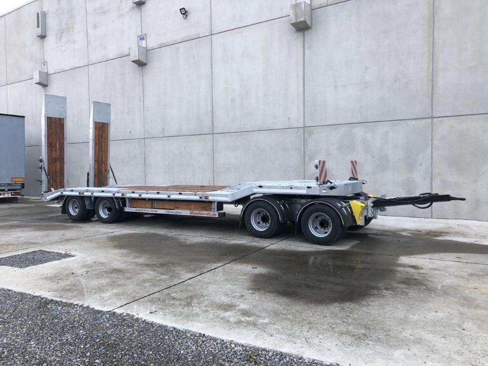 Möslein T 4 VB H1 neuer 4 Achs Tieflader hydraulischen Rampen - Low loader trailer: picture 1 Möslein T 4 VB H1 neuer 4 Achs Tieflader hydraulischen Rampen - Low loader trailer: picture 1