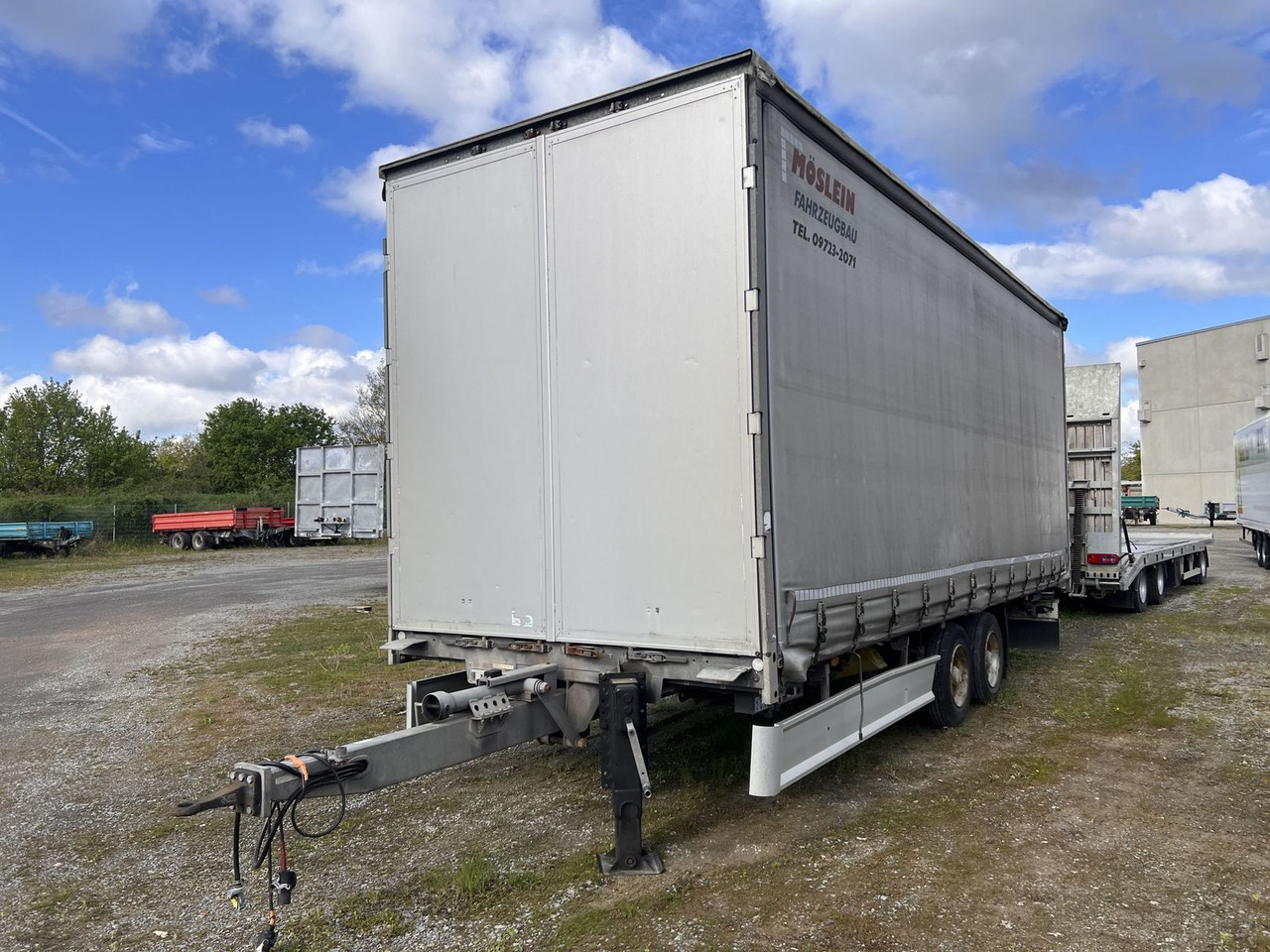 Möslein Tandem- Planenanhänger Durchladen - Curtainsider trailer: picture 4 Möslein Tandem- Planenanhänger Durchladen - Curtainsider trailer: picture 4